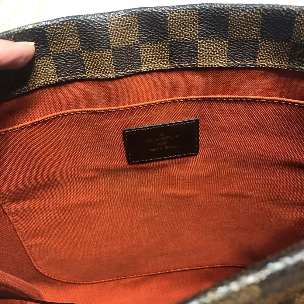 Authentic Louis Vuitton Damier Ebene Clifton - Picture 4 of 14